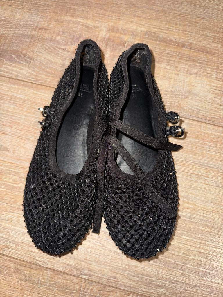 Zwarte Zara ballerina's met glitters, maat 31, Kleding | Dames, Schoenen, Gedragen, Ballerina's, Zwart, Ophalen of Verzenden