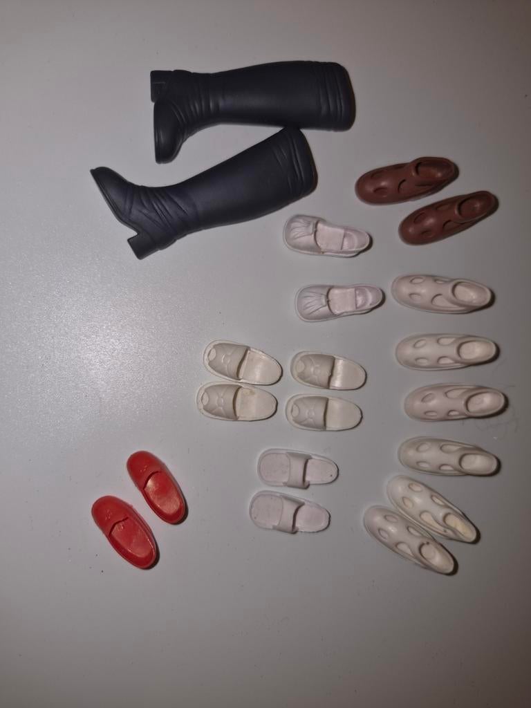205 Vintage Barbie schoenen en laarzen, Ophalen of Verzenden