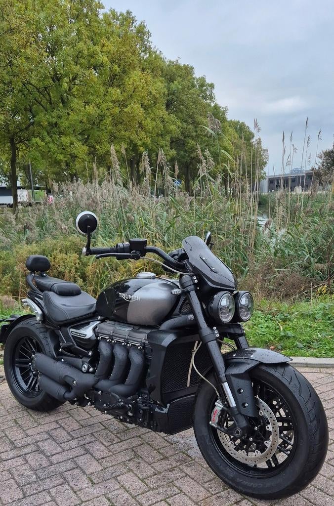Triumph Rocket 3 GT Triple Black 1/1000, 2500 cc, Motorrijbewijs A, 3 cilinders, Particulier