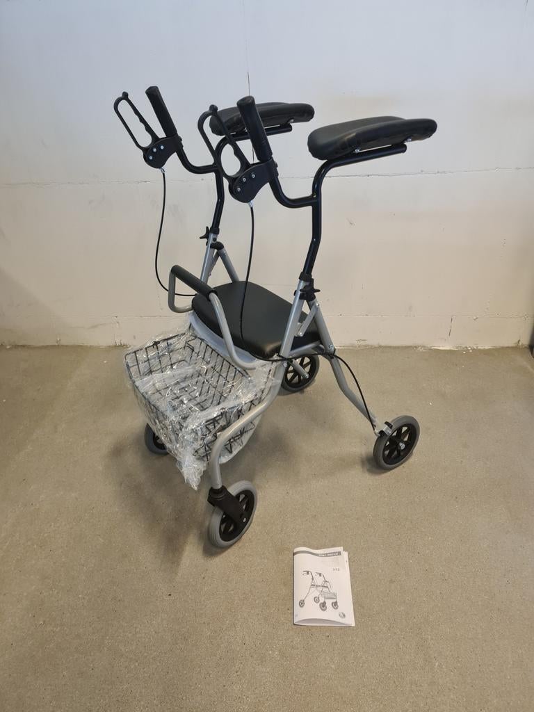 Armschaal rollator / onderarm rollator NIEUW, Ophalen
