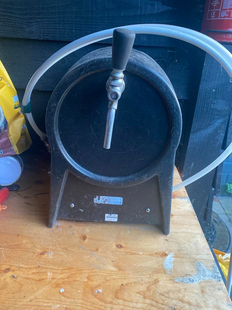 Bier tap installatie - Perfect voor thuisbar of feestjes, Witgoed en Apparatuur, Thuistaps, Ophalen, Gebruikt, Overige merken