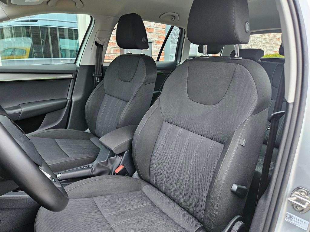 Skoda Octavia Combi 1.0 TSI Greentech Style Business Carplay, Voorwielaandrijving, Adaptive Cruise Control, Gebruikt, 49 €/maand