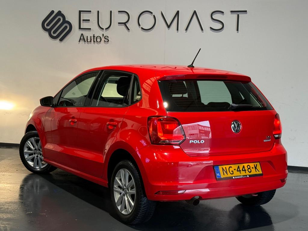 Volkswagen Polo 1.2 TSI Comfortline Connected Series Automaa, Stof, Euro 6, 4 cilinders, 1039 kg