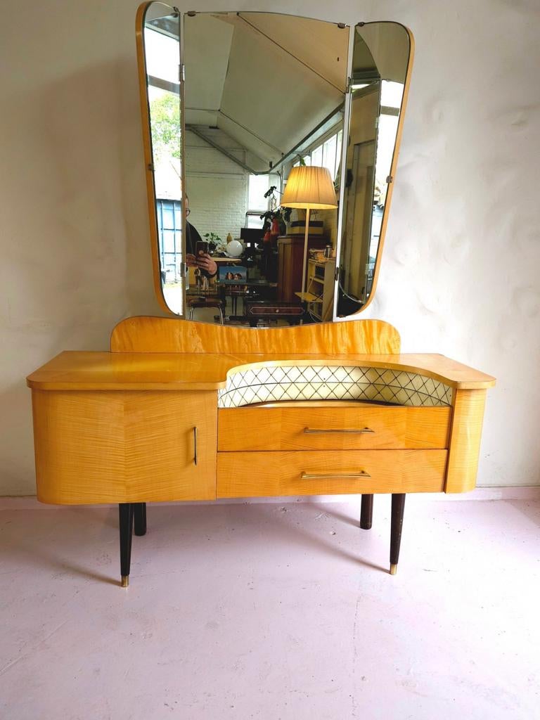 Vintage vanity kaptafel met bijpassende nachtkastjes, Ophalen, Gebruikt, Minder dan 100 cm