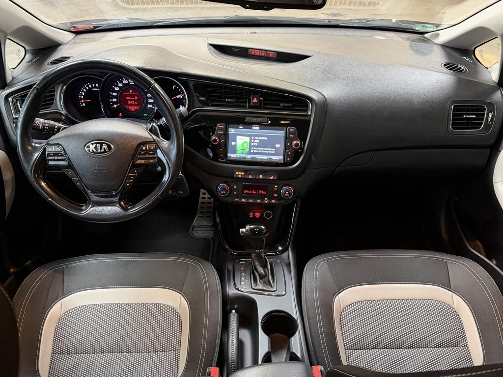 Kia cee'd Sportswagon 1.6 GDI AUT DynamicLine | Navi | Stoel, Gebruikt, 4 cilinders, Zwart, Lichtsensor