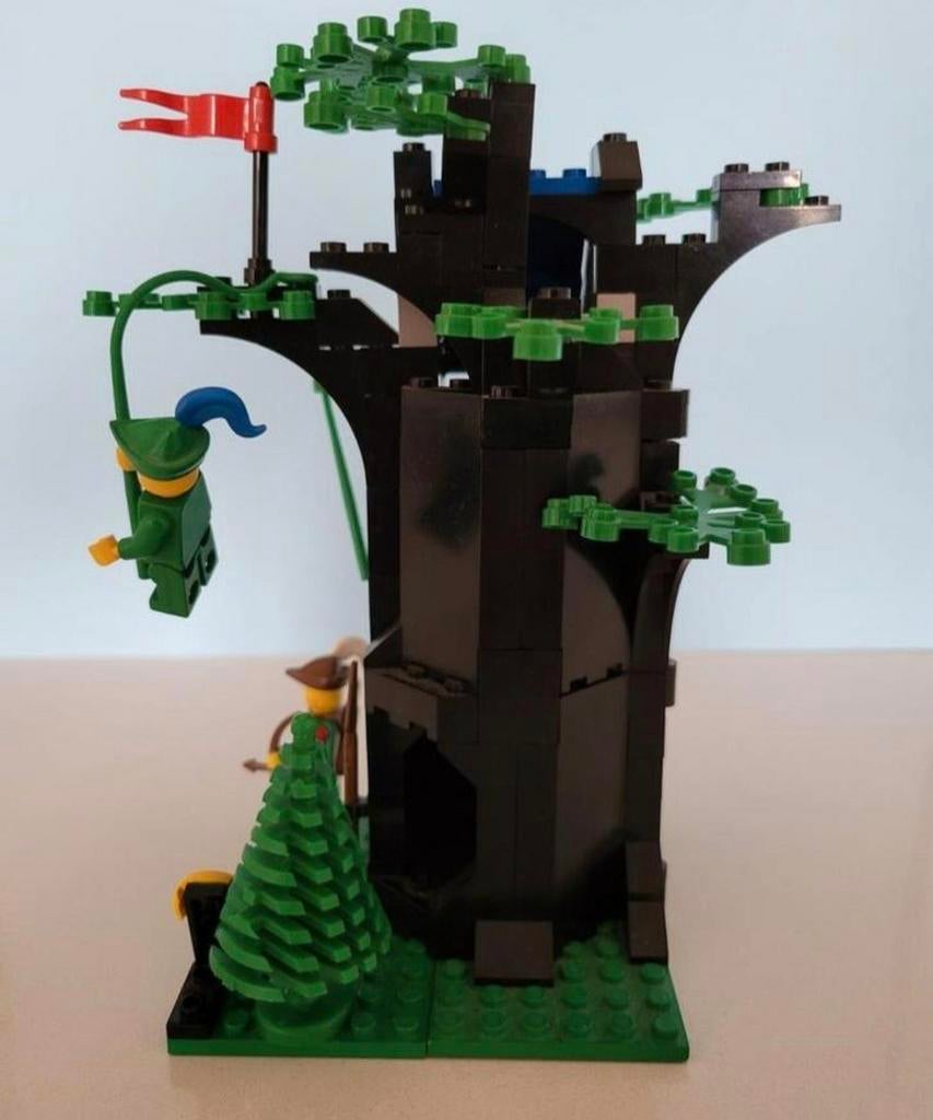 Vintage Legoland Forestmen's hideout no 6054, Ophalen of Verzenden, Zo goed als nieuw, Complete set, Lego