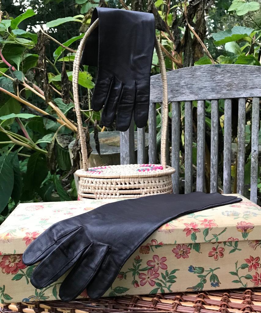 Dameshandschoenen - donkerbruin leer - niet gevoerd -Vintage, Ophalen of Verzenden, Dames