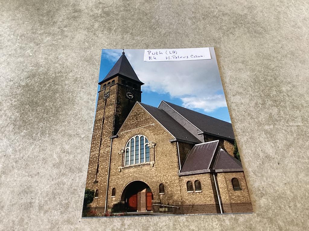 Puth (L.).    R. K. Petrus Canisius Kerk, Ophalen of Verzenden