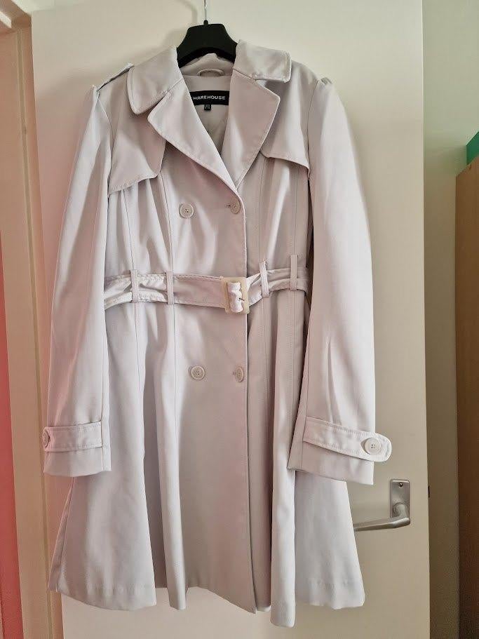Dames trenchcoat, Maat 38/40 (M), Wit, Ophalen of Verzenden, Zo goed als nieuw