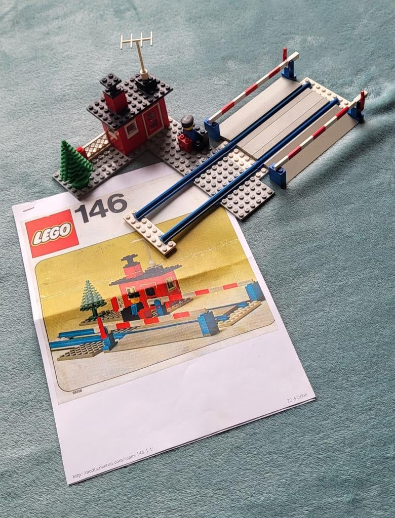 Lwgo trein 4,5 & 12 Volt rails spoorweg overgang (set 146), Ophalen of Verzenden, Gebruikt, Complete set, Lego