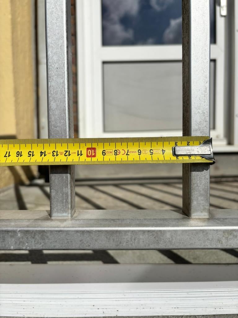 125 stuks aluminium balustrade hekwerk (ca. 250 B x 75 H cm), Ophalen, Gebruikt, Aluminium, Tuinhek