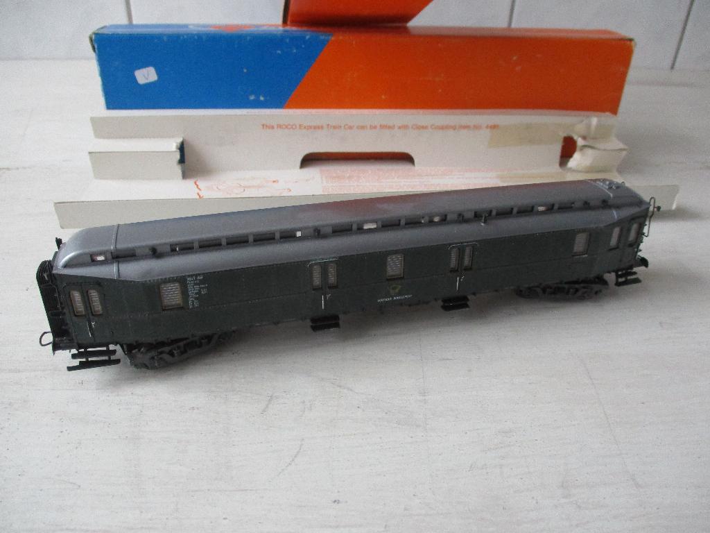 Roco Post Rijtuig DB no 4293, Ophalen, Gelijkstroom, Wagon, Zo goed als nieuw