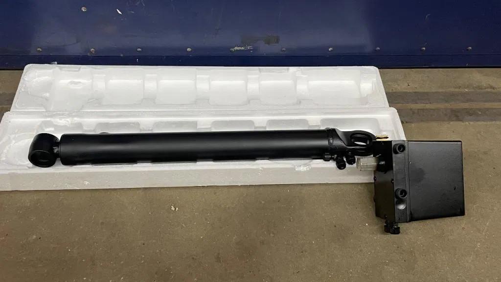 Scania Kantelpomp + cilinder nieuw 3 serie / 143 / 113, Gebruikt, Scania, Overige Auto-onderdelen