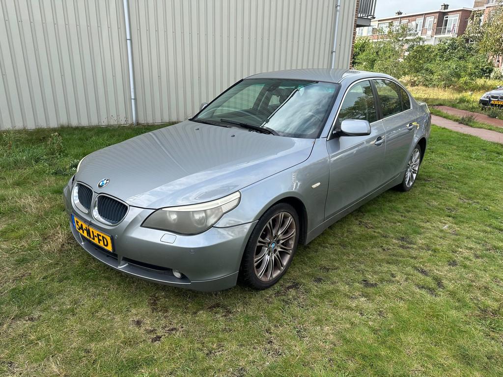 BMW 5-serie 520i Executive | E60| 2003 | 348.118 km, Achterwielaandrijving, Gebruikt, Parkeersensor, Bedrijf