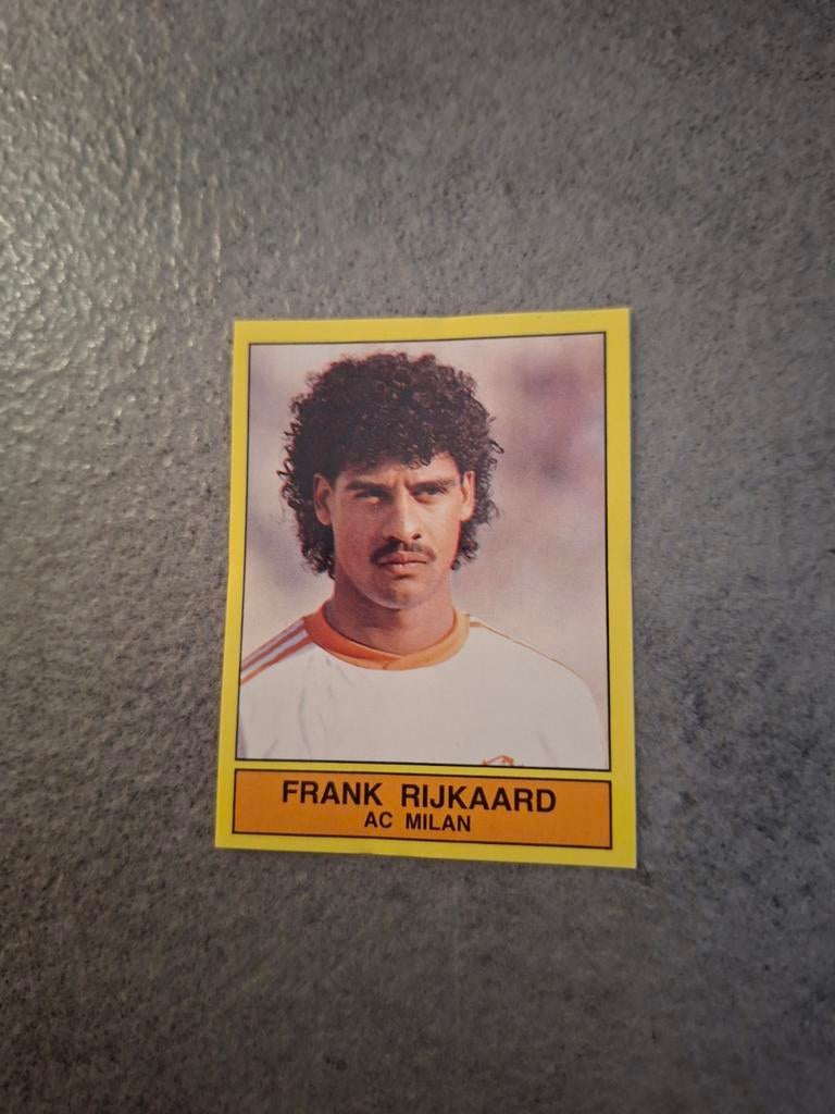 Panini sticker Voetbal 90. Speler Frank Rijkaard AC Milan., Verzenden, Zo goed als nieuw, Sticker
