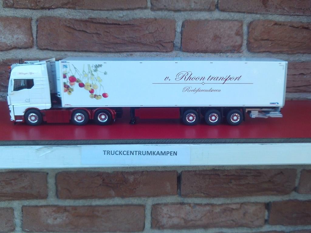 WSI  Man  TGX  GX  6 x 2  van  van  Rhoon  Transport.