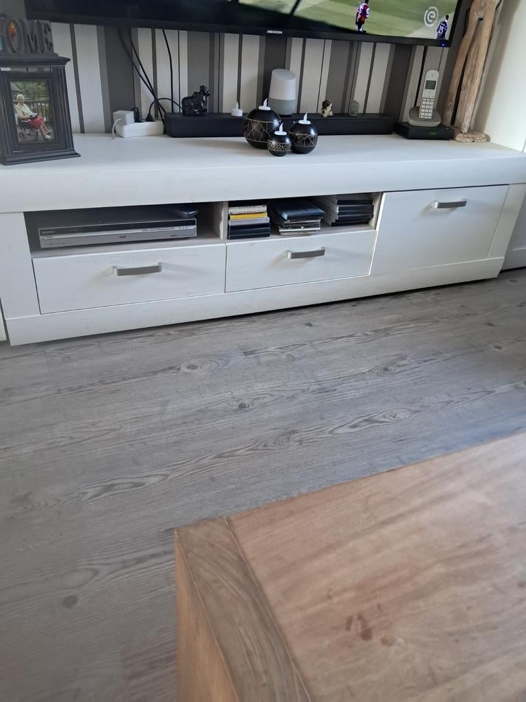 Complete Woonkamerset: TV-kast, Vitrinekast en 1kast met vee, Ophalen, Gebruikt, Met deur(en), Glas