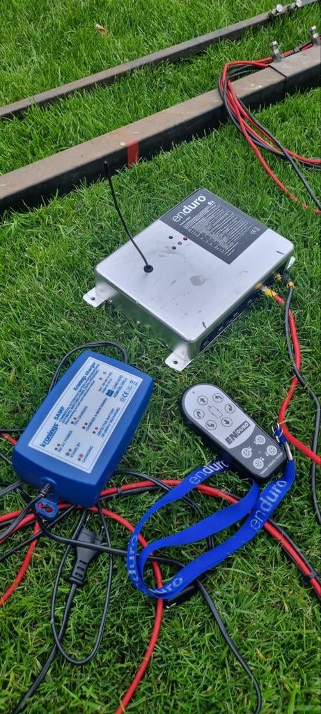 Enduro Mover Caravan met Afstandsbediening en Accu, Ophalen, Gebruikt