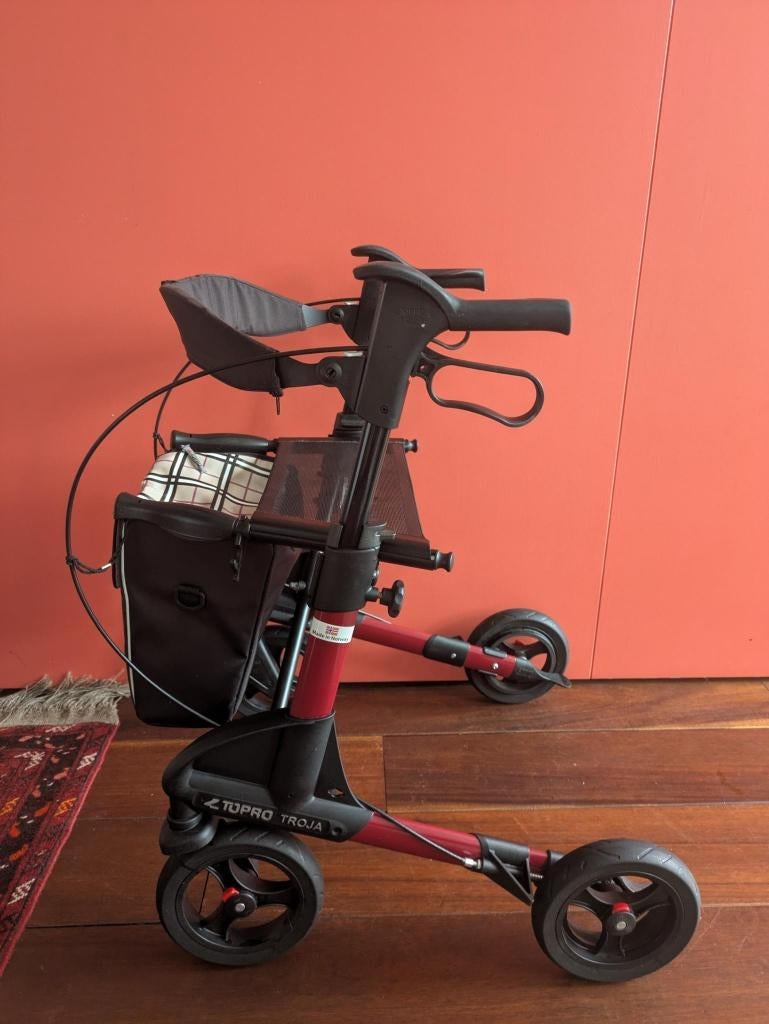 ToPro Troja rollator 2G maat S, Ophalen, Opvouwbaar, Zo goed als nieuw