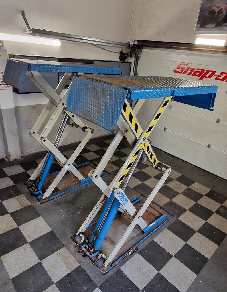 OMCN opbouw schaarbrug tot 190cm hoog, Auto diversen, Autogereedschap, Gebruikt, Ophalen