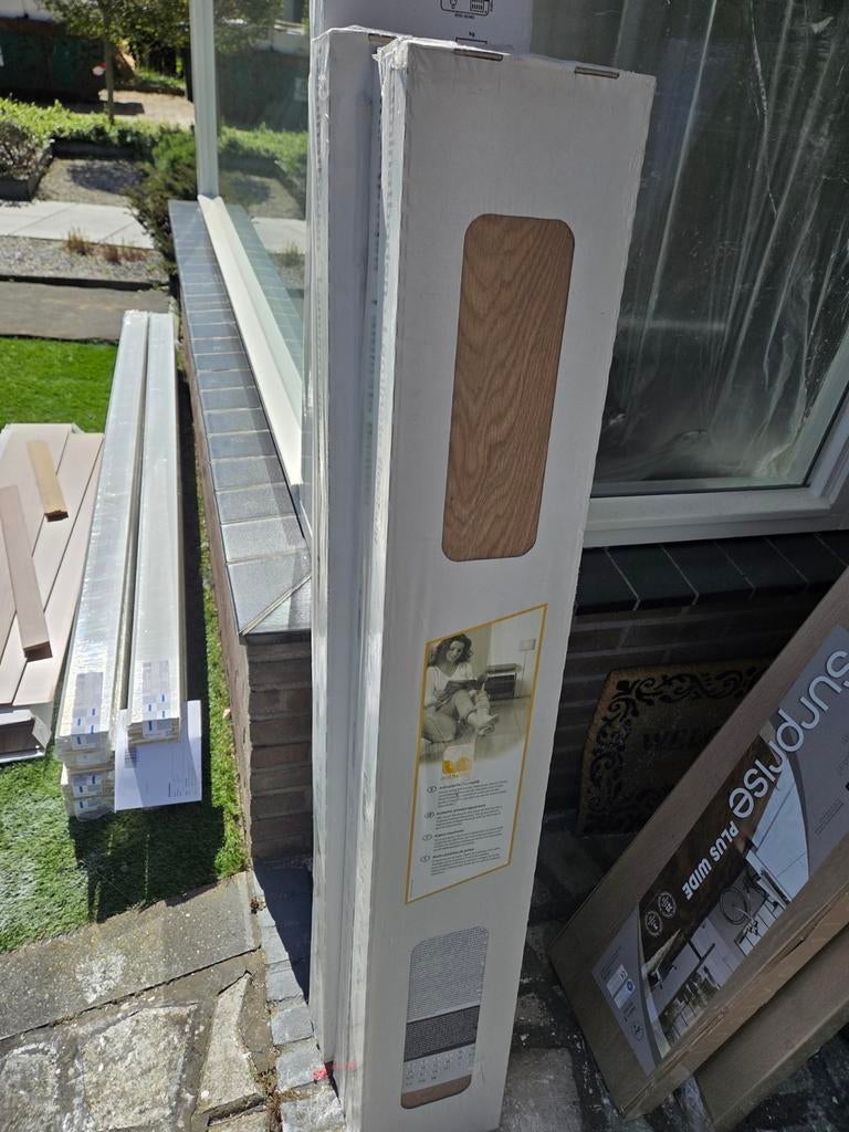 4 pakken nieuw laminaat, totaal ruim 9m², Ophalen, Nieuw, 5 tot 10 m², Hout