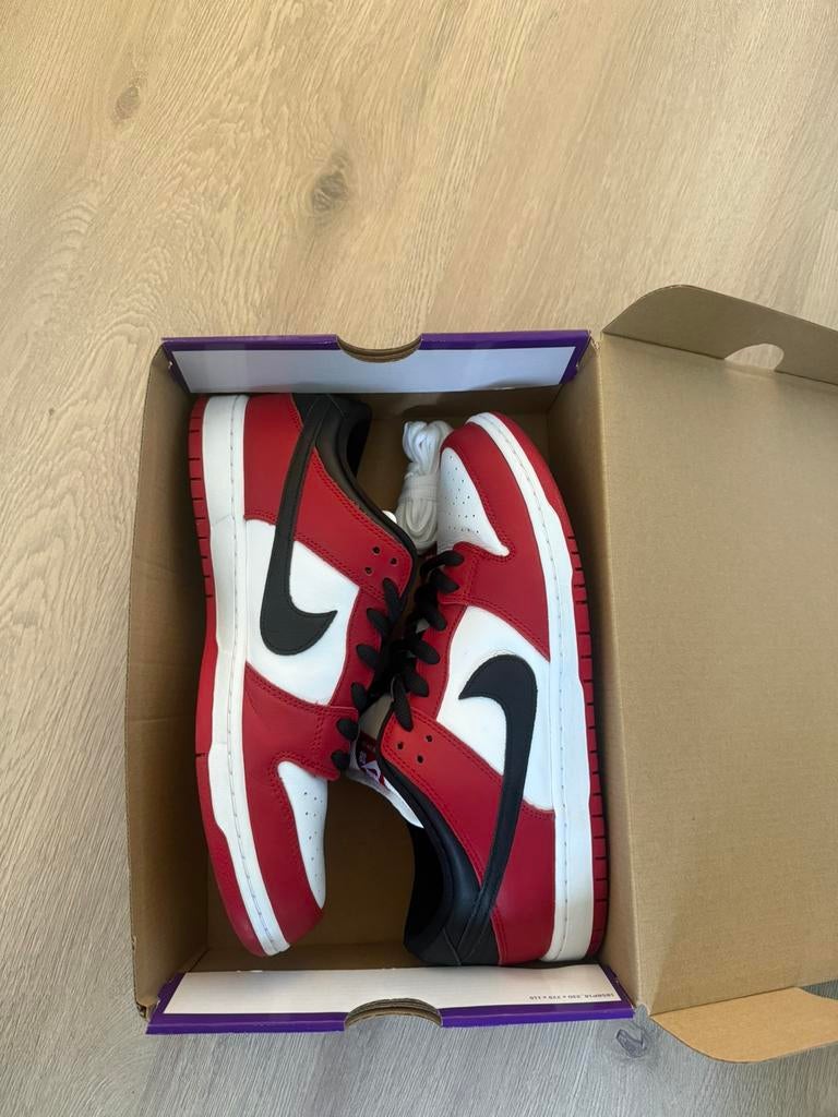 Nike SB Dunk Low Pro Varsity Red Black White - Maat 45.5, Ophalen of Verzenden, Zo goed als nieuw, Zwart