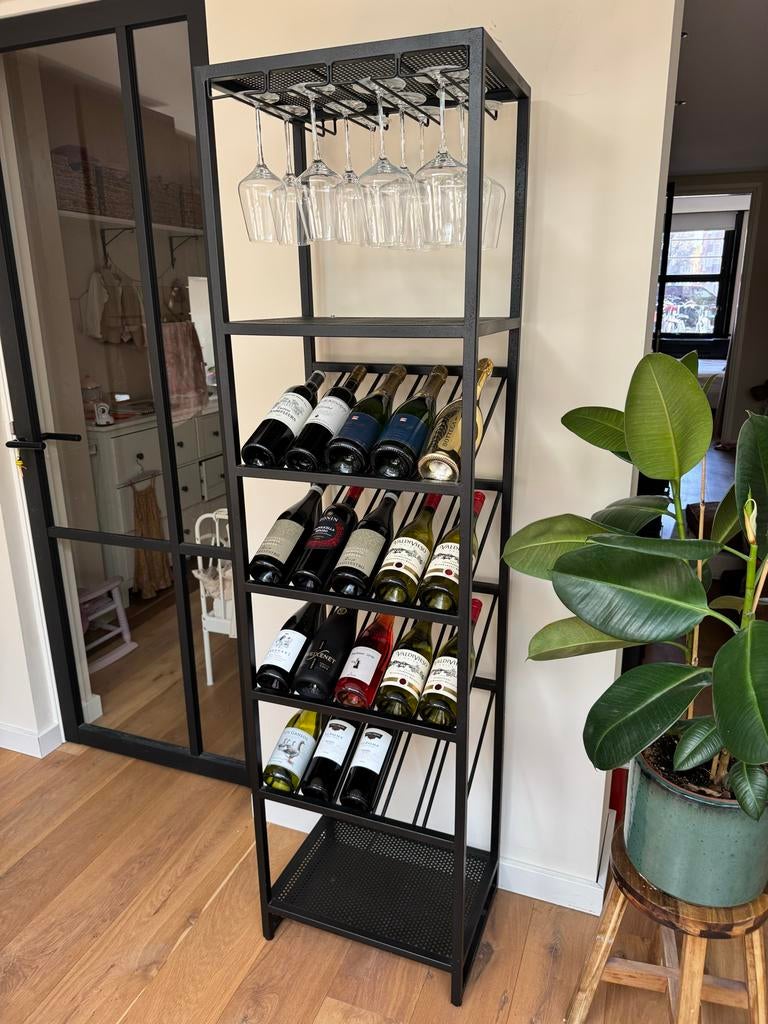 Zuiver wijnkast, Ophalen, 15 tot 25 flessen, Zo goed als nieuw, Metaal