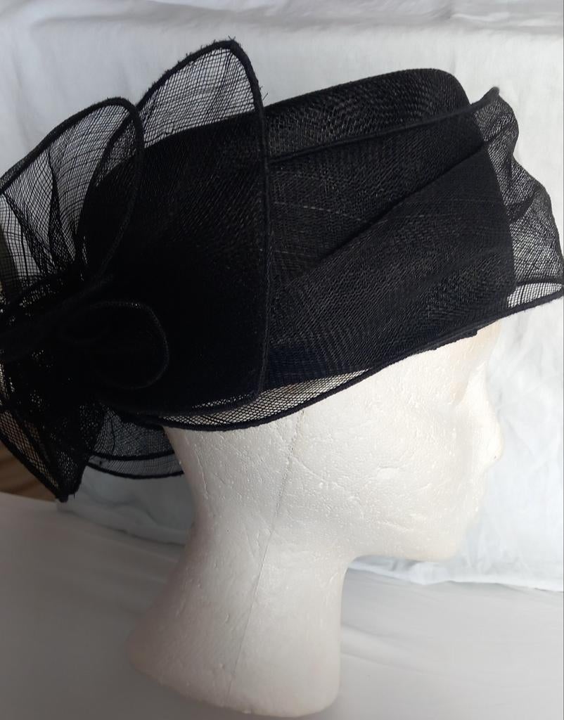 Zwarte Hoed. Complit by Marisa, Ophalen, 56 of 57 cm (M, 7 of 7⅛ inch), Hoed, Zo goed als nieuw