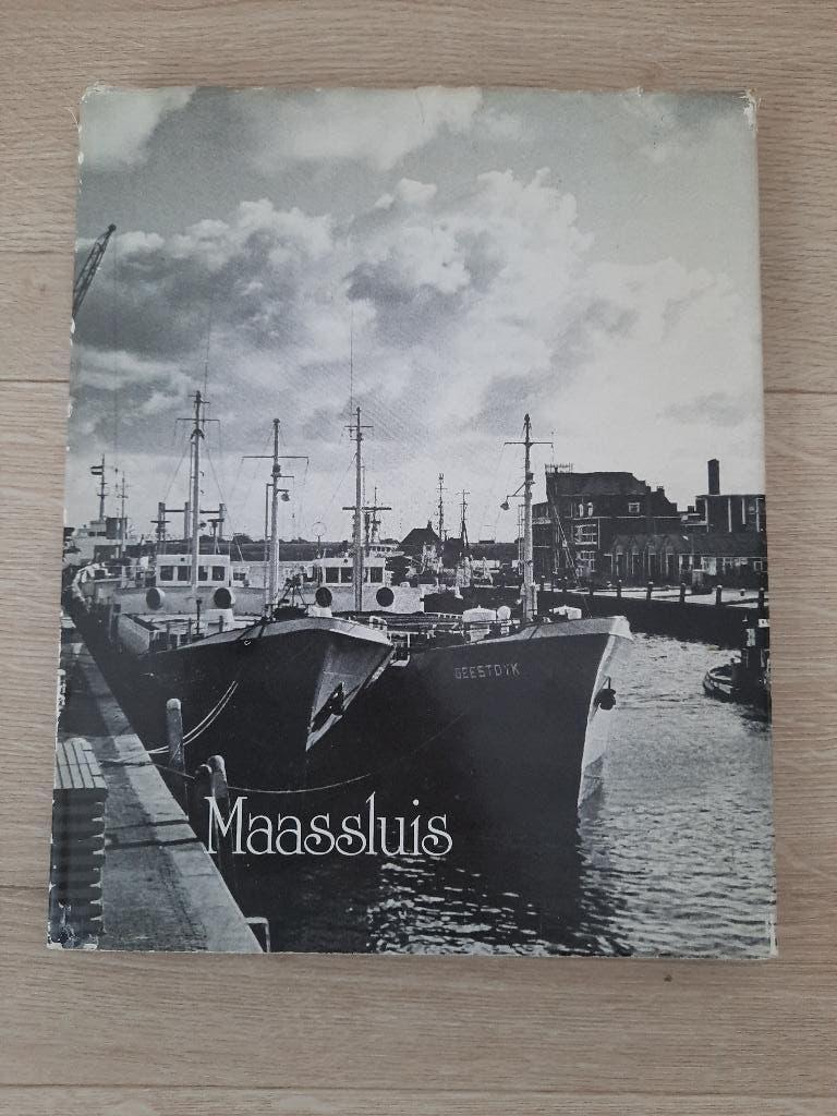 Oud foto boek Maassluis, Ophalen of Verzenden, 19e eeuw, Gelezen