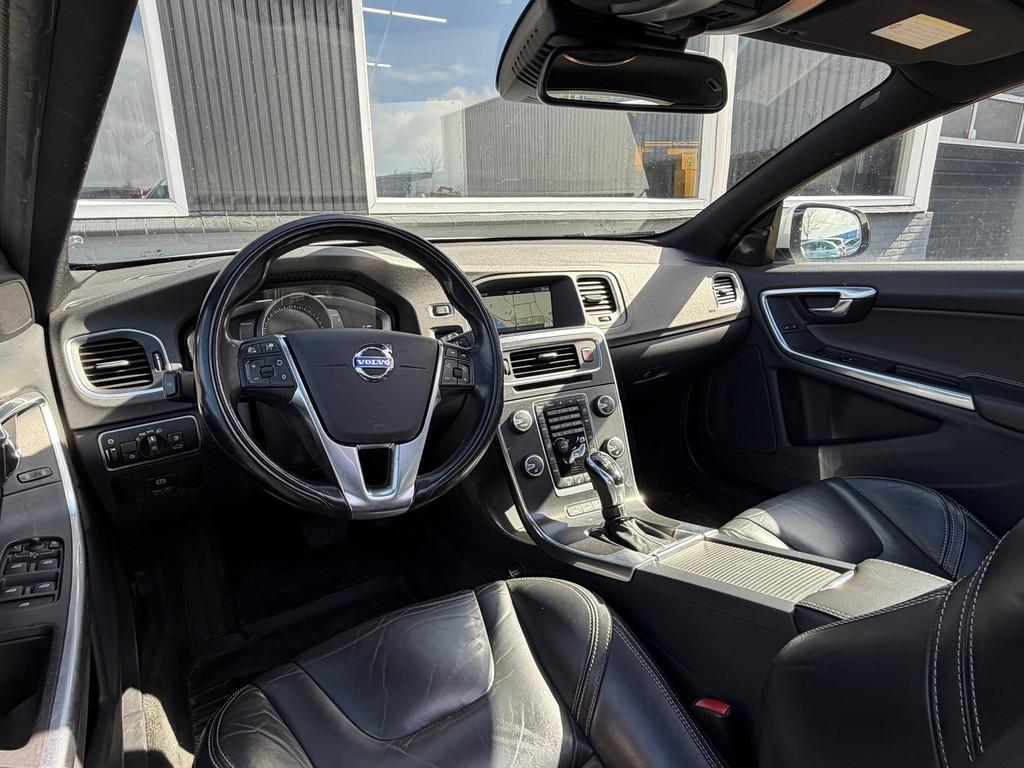 Volvo V60 2.4 D6 AWD Plug-In Hybrid Summum / Schuifdak /Leer, Wit, Vierwielaandrijving, 11 kWh, Te koop