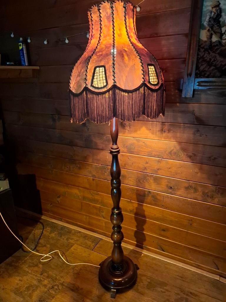 Staande schemerlamp vloerlamp, Ophalen