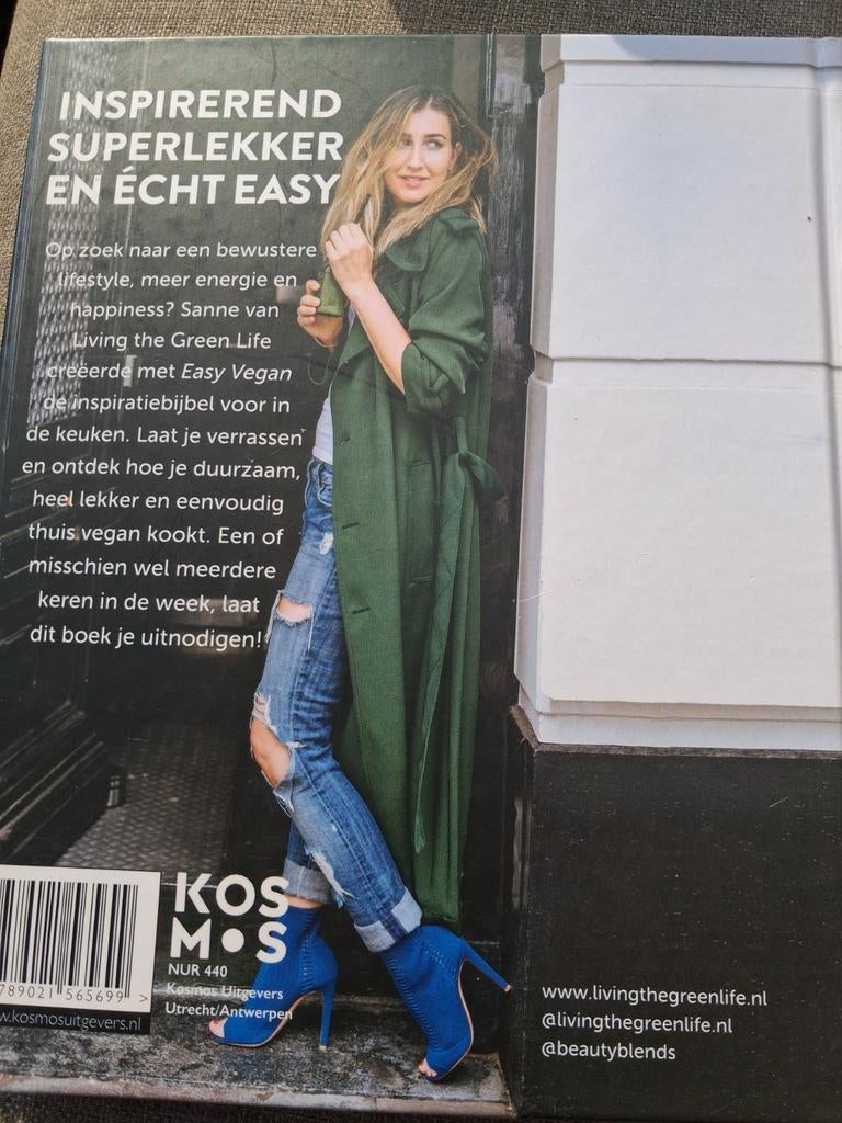 Easy Vegan Kookboek - Zo goed als nieuw, Boeken, Kookboeken, Ophalen of Verzenden, Zo goed als nieuw, Gezond koken