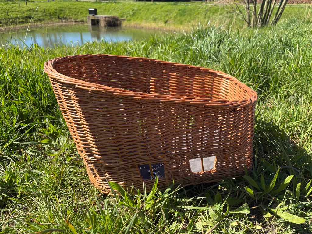 Hondenfietsmand Basil Pasja L, Fietsen en Brommers, Fietsaccessoires | Fietsmanden, Ophalen, Zo goed als nieuw, Fietsmand, Basil