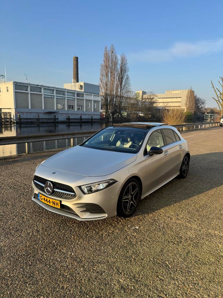 Mercedes-Benz A-Klasse AMG Line | Night | Pano | Ambient VOL, Automaat, 163 pk, Leder, Particulier