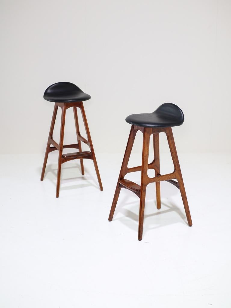 2x Barstoelen Erik Buch OD61 palissander Deens 1960s, Ophalen, -, 60 tot 90 cm, Zo goed als nieuw