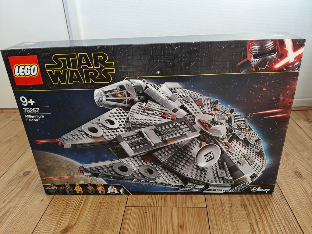 LEGO Star Wars Millenium Falcon (75257), Star Wars, Lego, Ophalen of Verzenden, Zo goed als nieuw