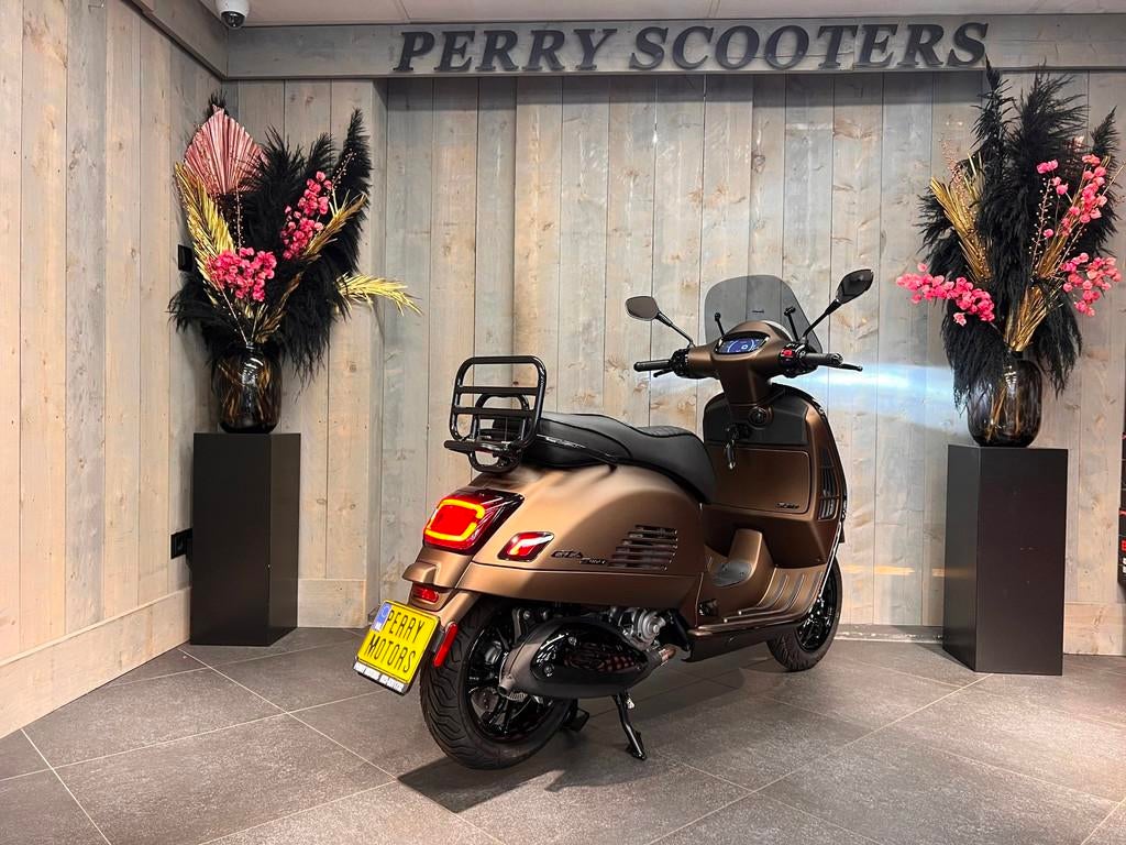 Vespa GTS 310 SuperSport HPE EURO5+ 2026 SPECIALPAINT EXCLUS - foto 2