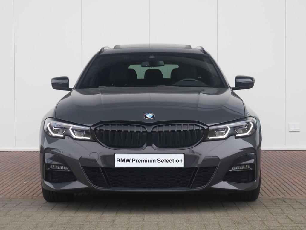 BMW 3-serie Touring 330i High Executive M-Sport/ Comfort Acc, Auto's, Automaat, 1998 cc, Achterwielaandrijving, 4 cilinders