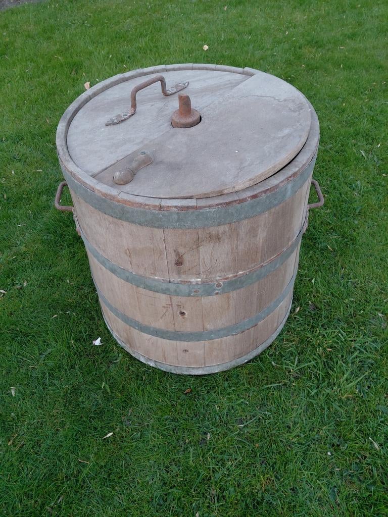 Oude antieke karnton tuin decoratie, Minder dan 75 liter, Ophalen, Gebruikt, Hout