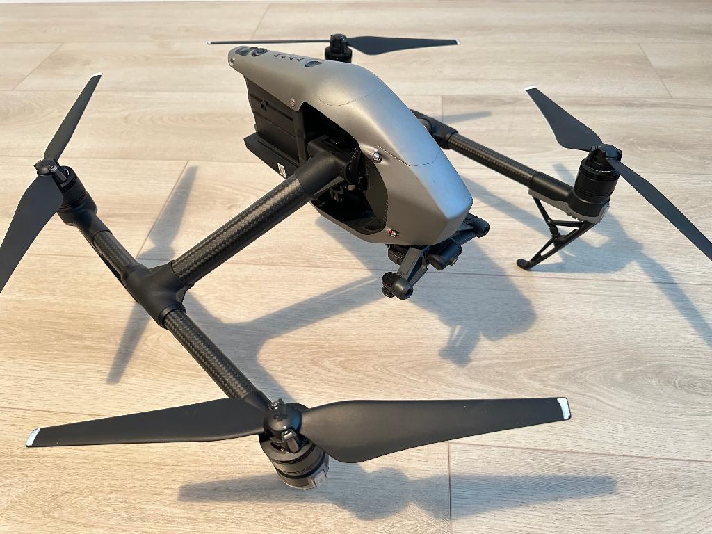 DJI Inspire 2, Ophalen, Gebruikt, 15 tot 30 minuten, DJI