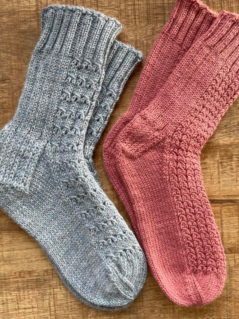 Handgebreide wollen sokken maat 33-34, Sokken en Kniesokken, Overige kleuren, Nieuw, Overige maten