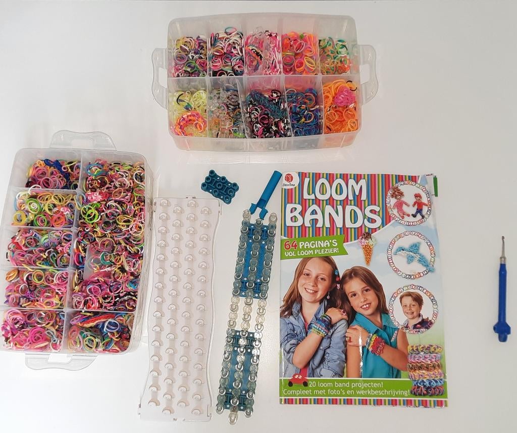 Grote Loom Bands Verzameling met Boek en Accessoires, Ophalen, Gebruikt, Draad