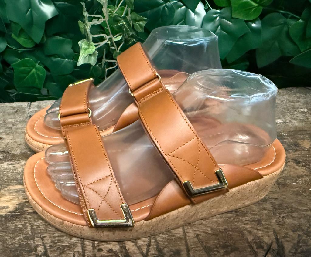 gewoon Nieuwe slippers van Fitflop maat 39, Bruin, Nieuw, Ophalen of Verzenden, Fitflop