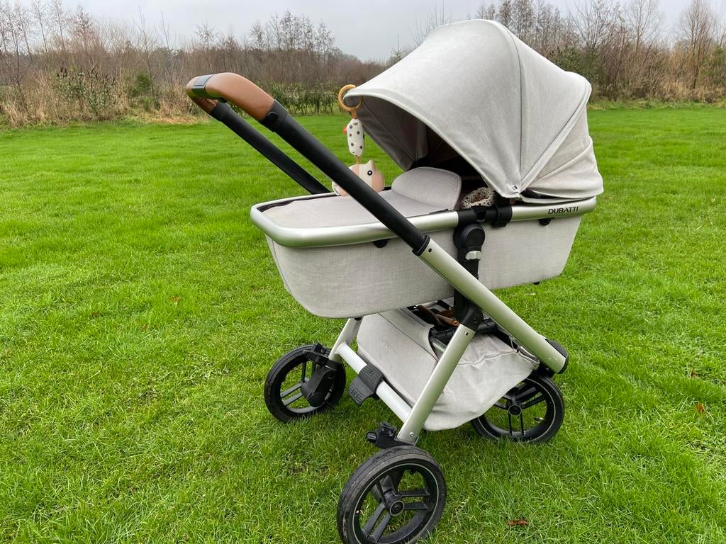Dubatti kinderwagen met reiswieg en accessoires, Gebruikt, Met reiswieg, Ophalen, Kinderwagen