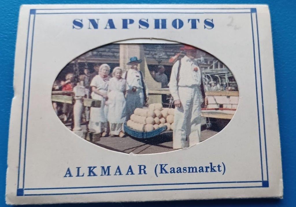 Alkmaar - 10 Vintage Snapshots Kaasmarkt gekleurd, Verzamelen, Foto, Klederdracht, Ophalen of Verzenden, Zo goed als nieuw
