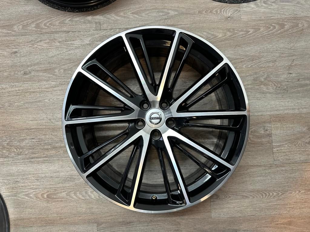 21'' Volvo V90 S90 R Design 31428084 Velgen Set Nieuw, 245 mm, Velg(en), Nieuw, Personenwagen