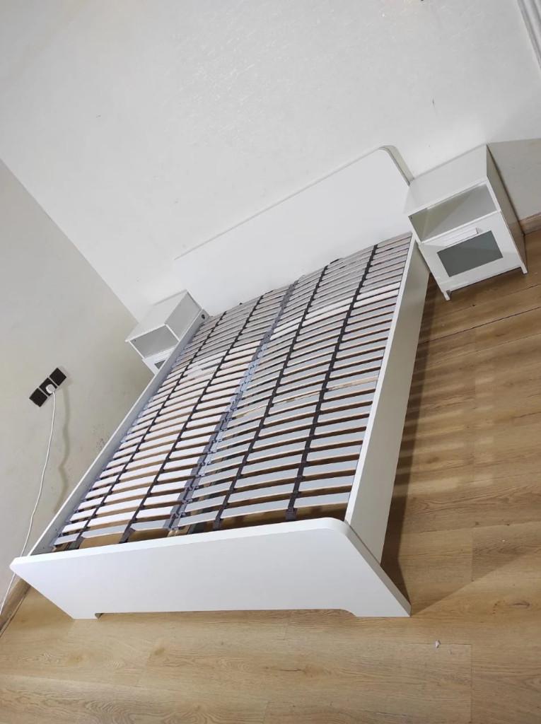 Tweepersoons bed Ikea Askvoll 140x200cm, Huis en Inrichting, Ophalen, Gebruikt, Wit, Tweepersoons