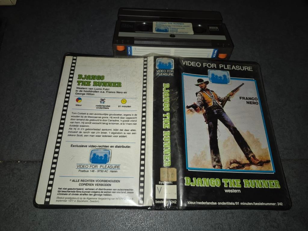 DJANGO THE RUNNER.X RENT VCC.VIDEO FOR PLEASURE.LUCIO FULCI, Vanaf 16 jaar, Ophalen of Verzenden, Zo goed als nieuw, Horror