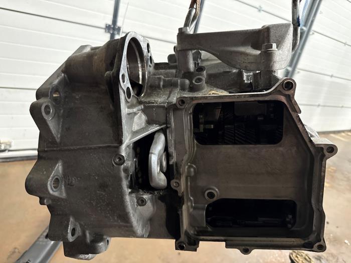 Versnellingsbak van een Volkswagen T-Cross, Gebruikt, -, Volkswagen, -