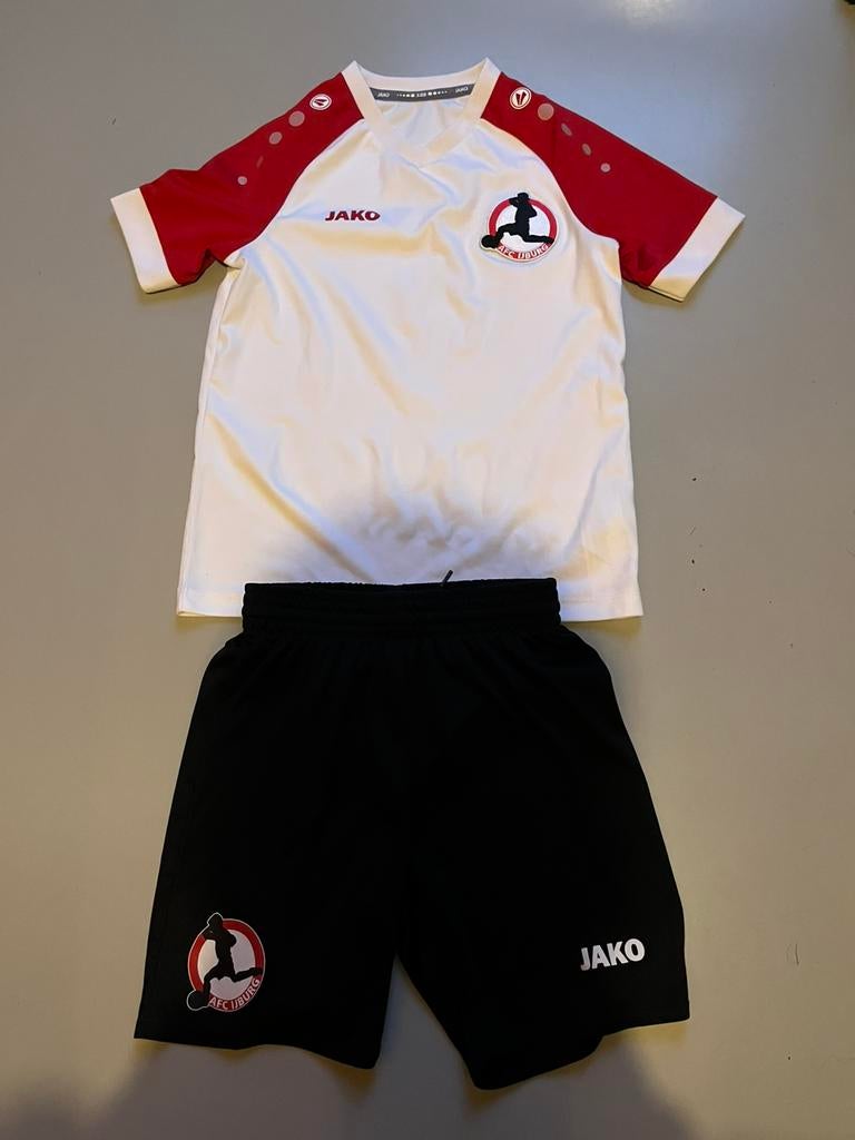 AFC IJburg shirt broek 128, Maat XS of kleiner, Ophalen of Verzenden, Zo goed als nieuw, Shirt